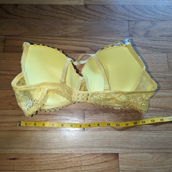 Yellow Convertible Straps Bra 40/90 - Picture 9 of 12